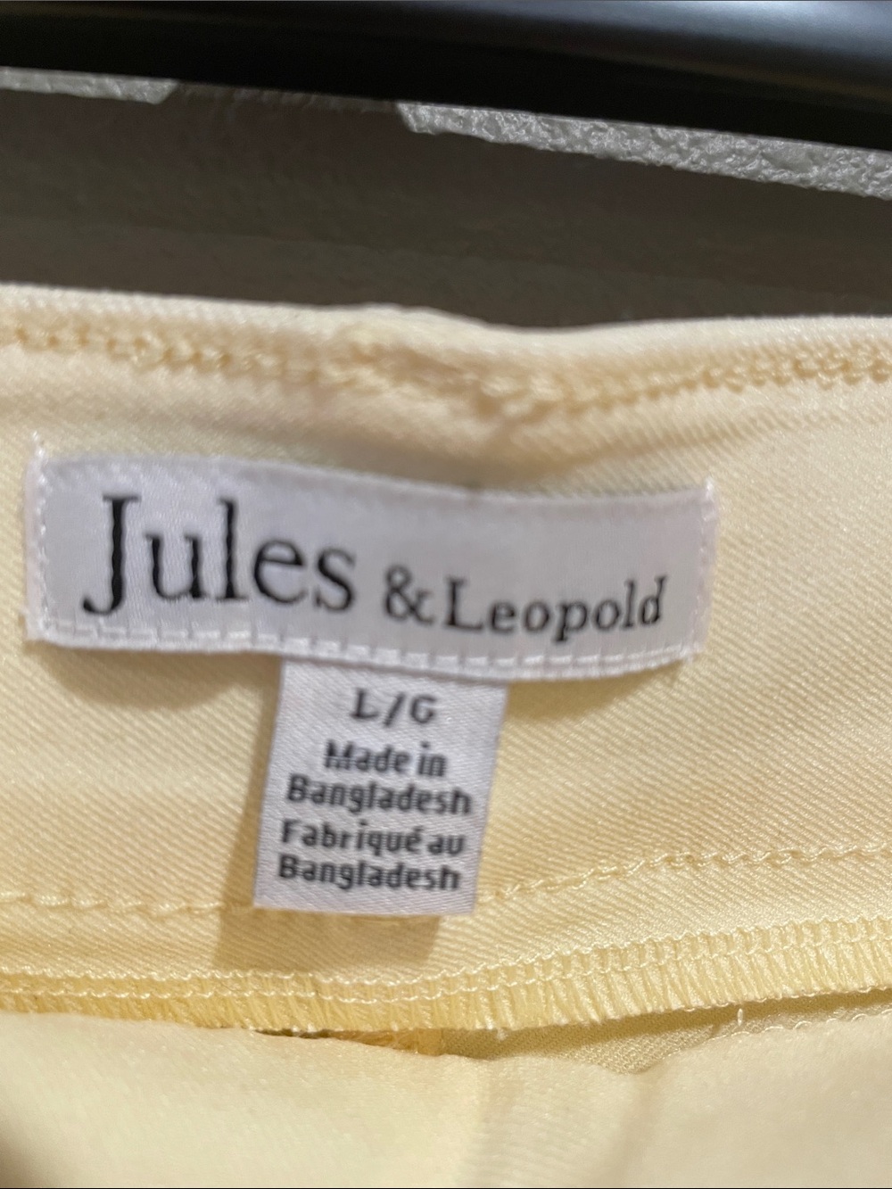 Jules & Leopold Butter Yellow Front-Pocket High Rise Shorts - Picture 4 of 13